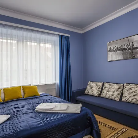 Ubytovanie v rodine Luxury Air-conditioned In Old Town