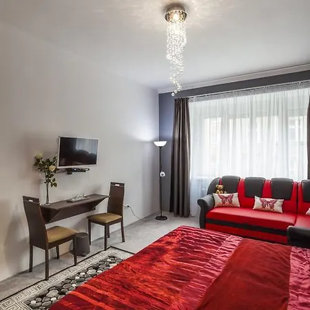 Luxury Air-conditioned In Old Town Homestay szállás