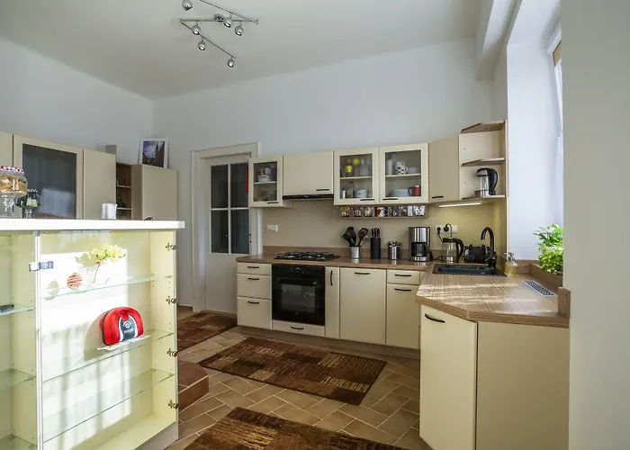 Privat bolig Luxury Air-conditioned In Old Town Bratislava