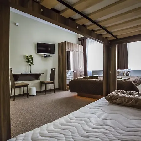 Luxury Air-conditioned In Old Town Homestay Bratislava